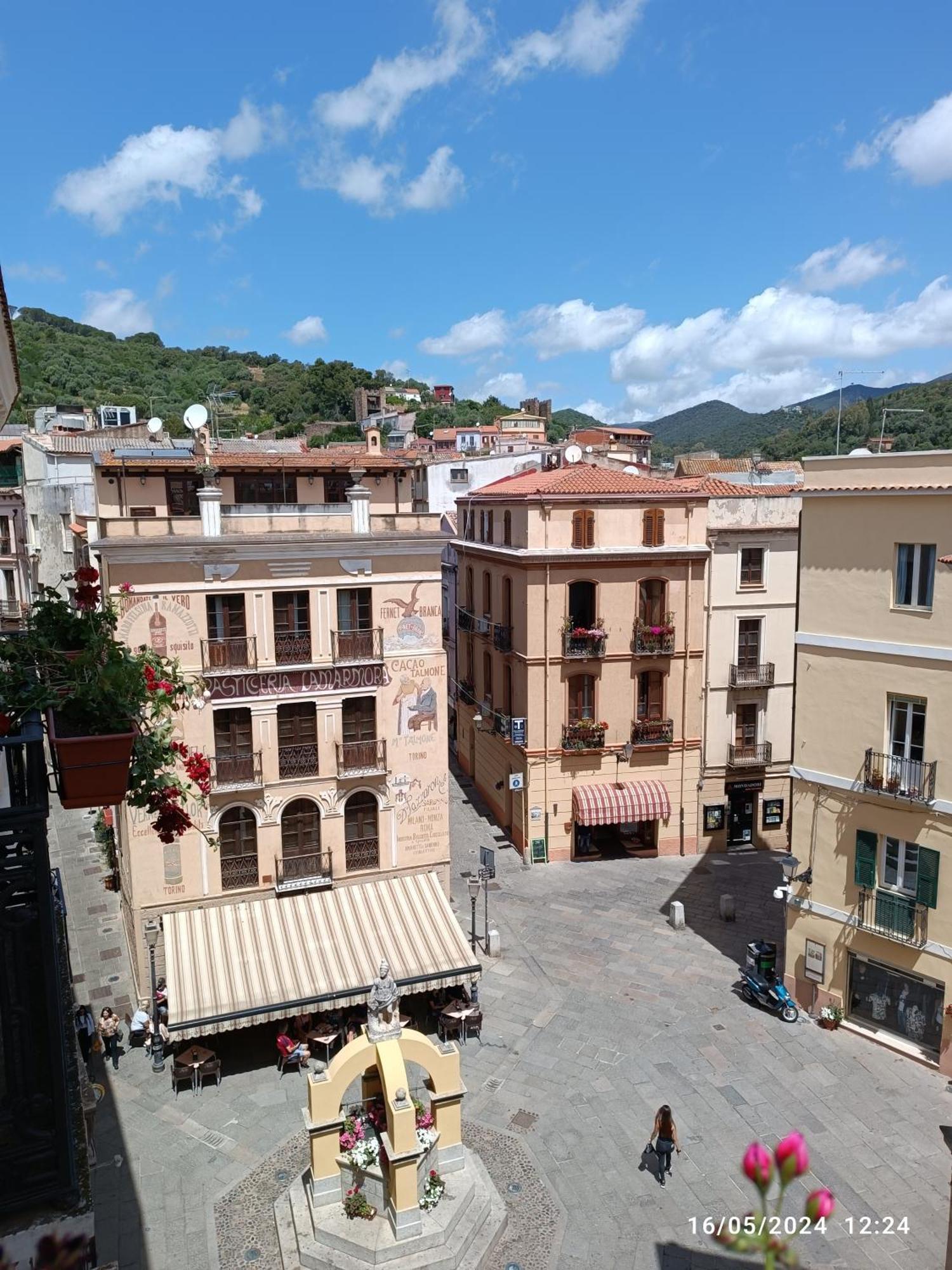 Отель Vico Nobilioni Иглесиас Экстерьер фото